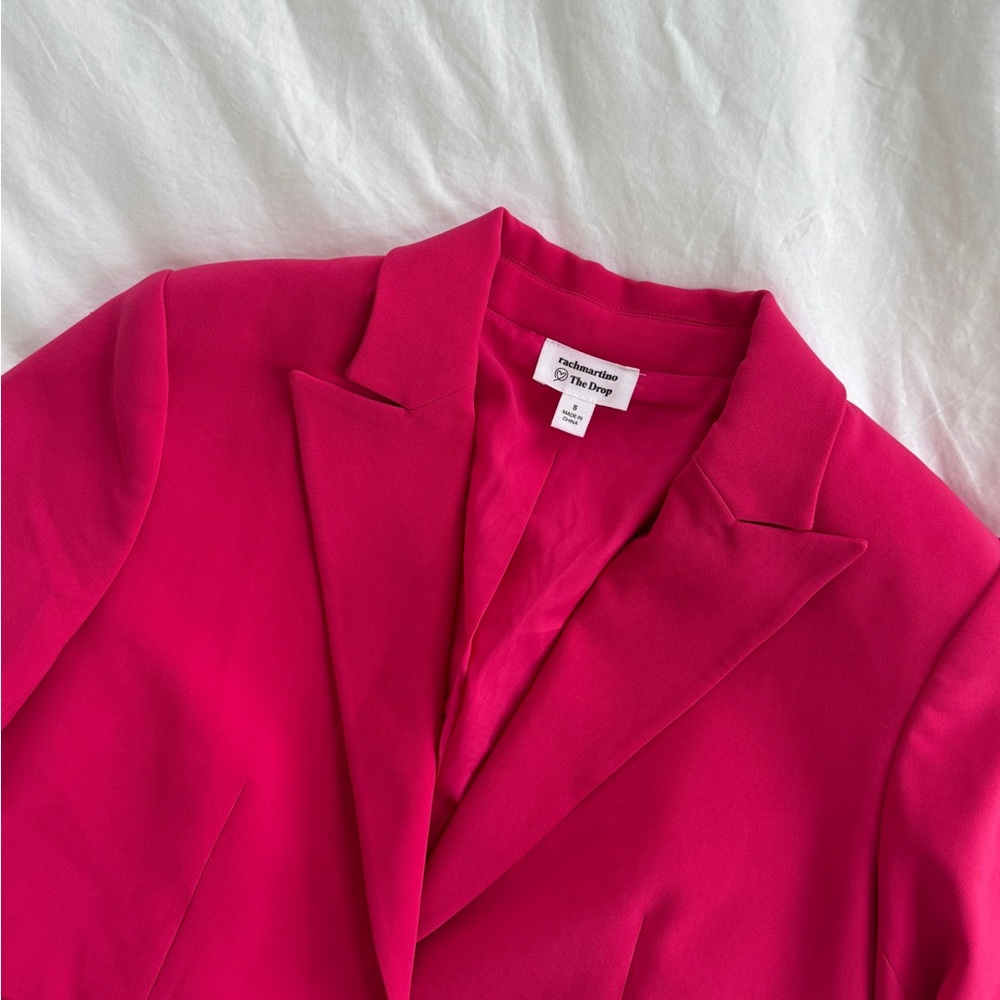 Women’s Fuschia Blazer Size Small